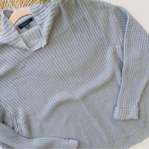 AMERICAN EAGLE Light Blue Knit Mock Neck Sweater Size S\XS - Picture 4 of 13